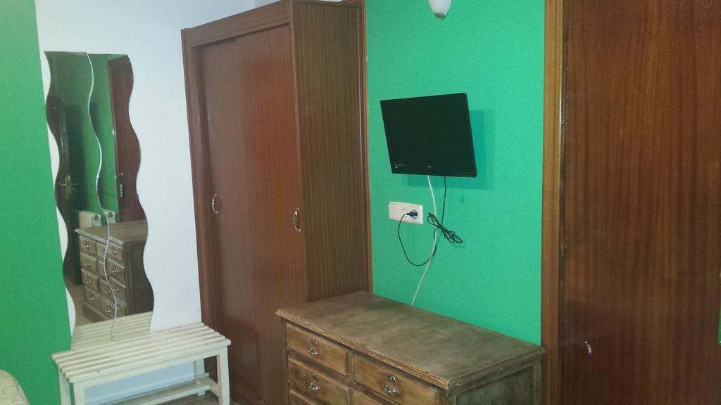 Hostal Rico Madrid Exterior foto